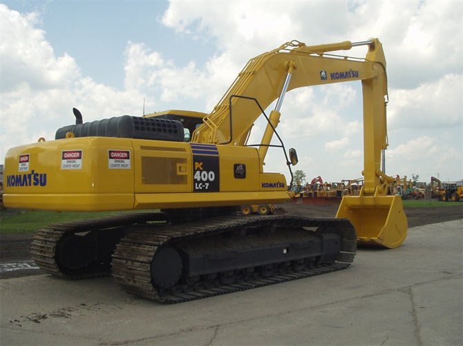 Заказ экскаватора гусеничного Komatsu PC400-7 в Бресте Услуги по аренде экскаватора гусеничного Komatsu PC400-7 в Бресте по низким ценам