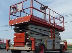 Услуги по аренде ножничного подъемника SkyJack SJ9250 в Бресте и Брестской области по низким ценам