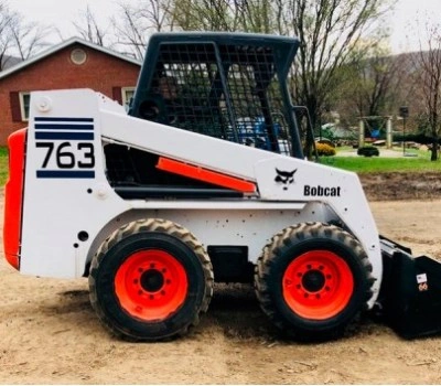Услуги по аренде мини-погрузчика Bobcat 763 в Бресте и Брестской области по низким ценам