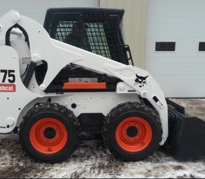 Услуги по аренде мини-погрузчика Bobcat s175 в Бресте и Брестской области по низким ценам
