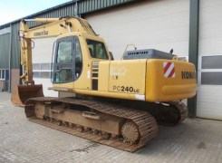 Услуги по аренде экскаватора гусеничного Komatsu PC240LC-6 в Бресте по низким ценам